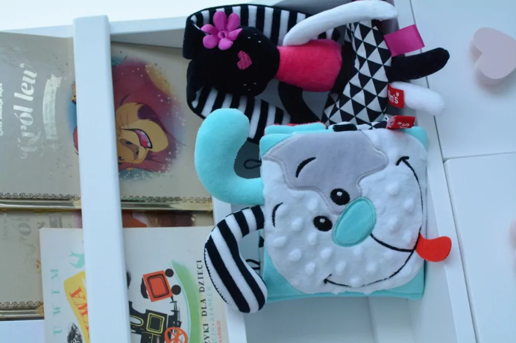 Przytulanka króliczka - tantis.pl