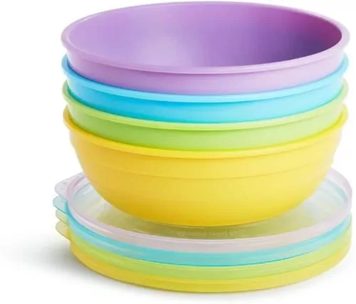 Zestaw 4 miseczek z pokrywką + 2 łyżeczki Munchkin - tantis.pl