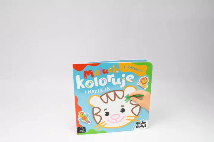 Maluch koloruje i nakleja z kotkiem. Gruby obrys - tantis.pl