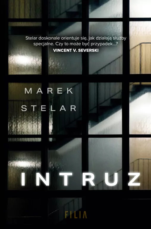 Intruz. Mroczna strona - tantis.pl