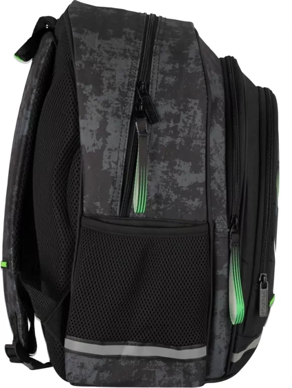 PLECAK FOOTBALL ZIE PILKA STK-14 PB1/12 - tantis.pl