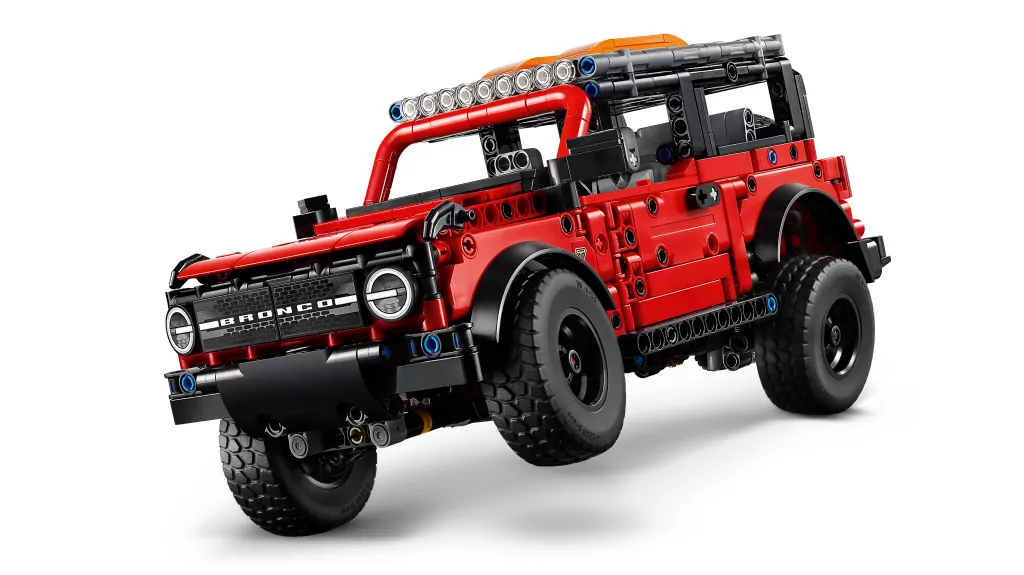 LEGO® SUV Ford Bronco® 42213 - tantis.pl