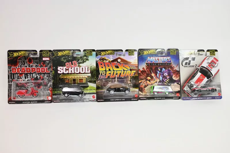 Hot Wheels Samochodzik Popkultura 1:64 JBL70 - tantis.pl