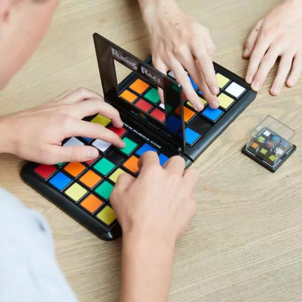 Rubik's Race Game. Gra strategiczna - tantis.pl