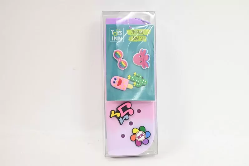 Piórnik z wpinkami fioletowy STnux - tantis.pl