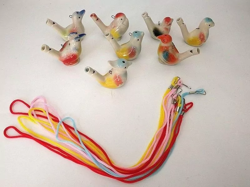 Ptaszek śpiewający ceramiczny z zawieszką MIX - tantis.pl
