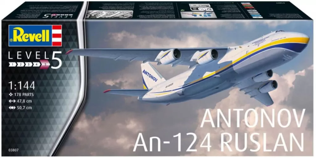 Samolot Antonov AN-124 Ruslan - tantis.pl