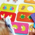 CzuCzu. Puzzle z dziurką. Przyjaciele - tantis.pl
