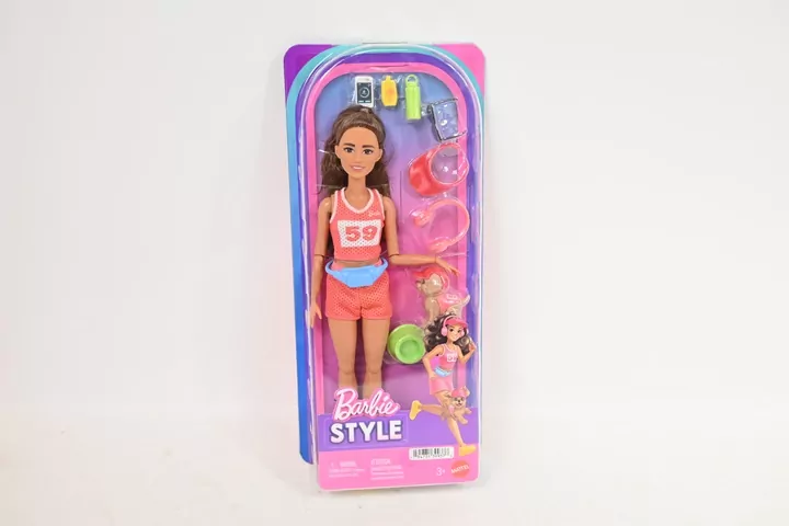 Barbie lalka biegaczka + piesek JNM28 - tantis.pl