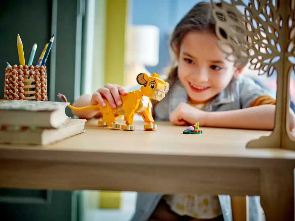 LEGO® Disney. Król Lew - lwiątko Simba 43243 - tantis.pl