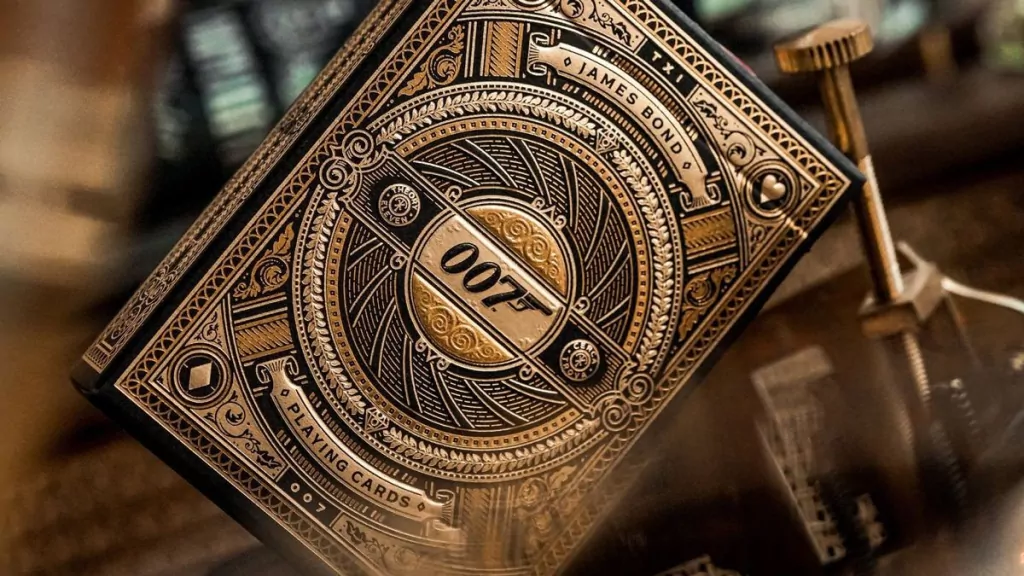Karty James Bond - tantis.pl