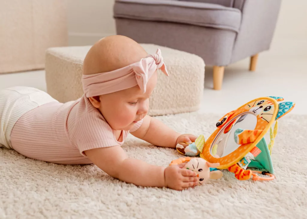 Kotek z lusterkiem - tantis.pl