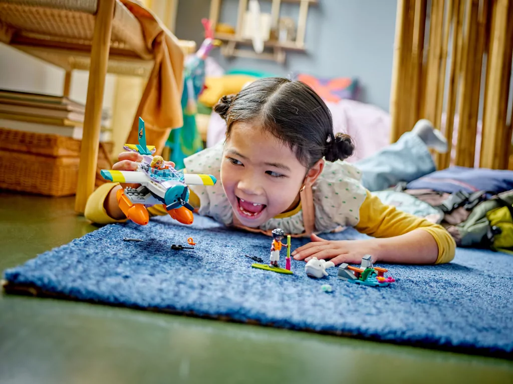 LEGO® Friends. Hydroplan ratowniczy. 41752 - tantis.pl