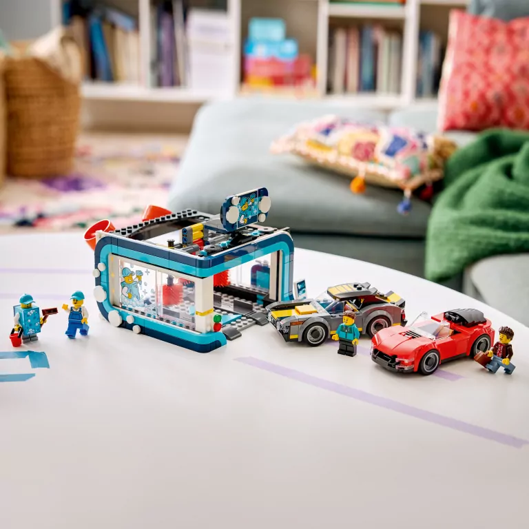 LEGO® Automatyczna myjnia samochodowa 60497 - tantis.pl