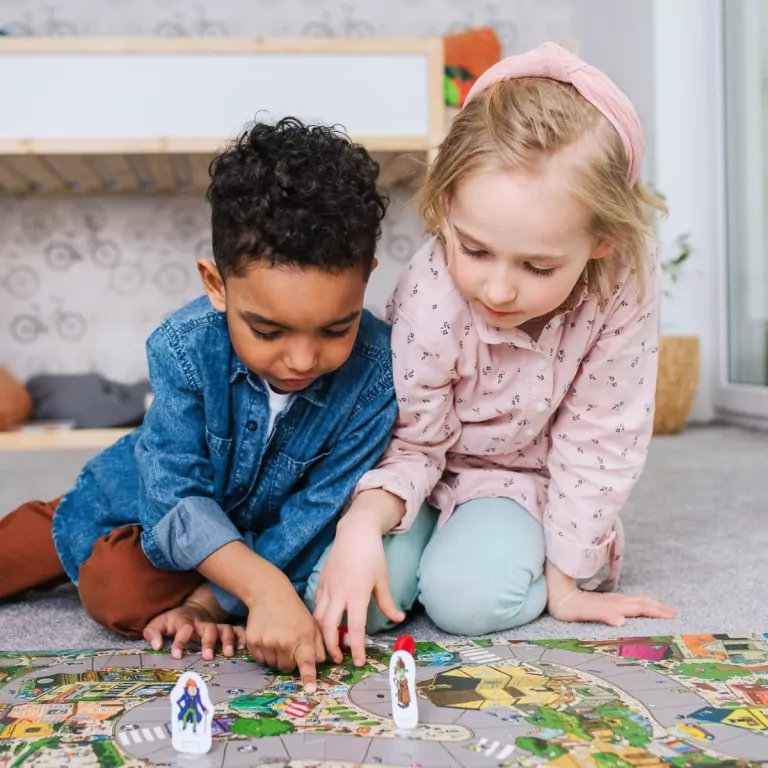 Spy Guy - Rodzina Treflików - tantis.pl