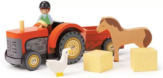 Traktor z przyczepą i akcesoriami drewniany