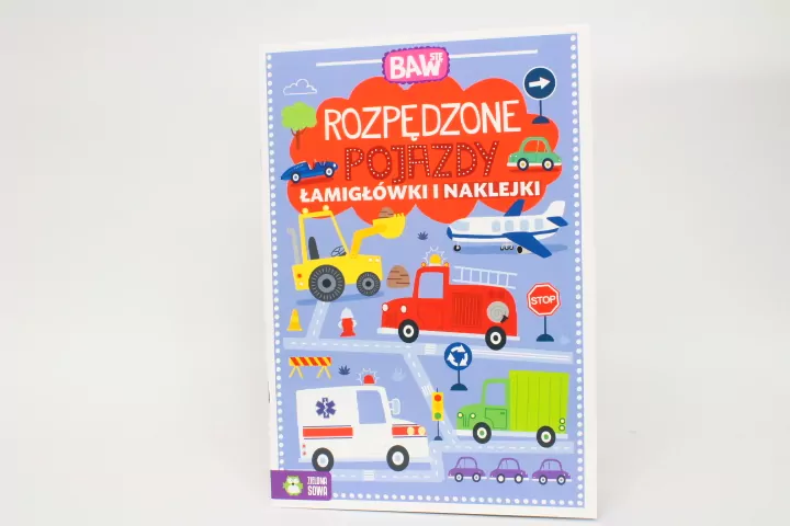 Rozpędzone pojazdy. Łamigłówki i naklejki. Baw się - tantis.pl