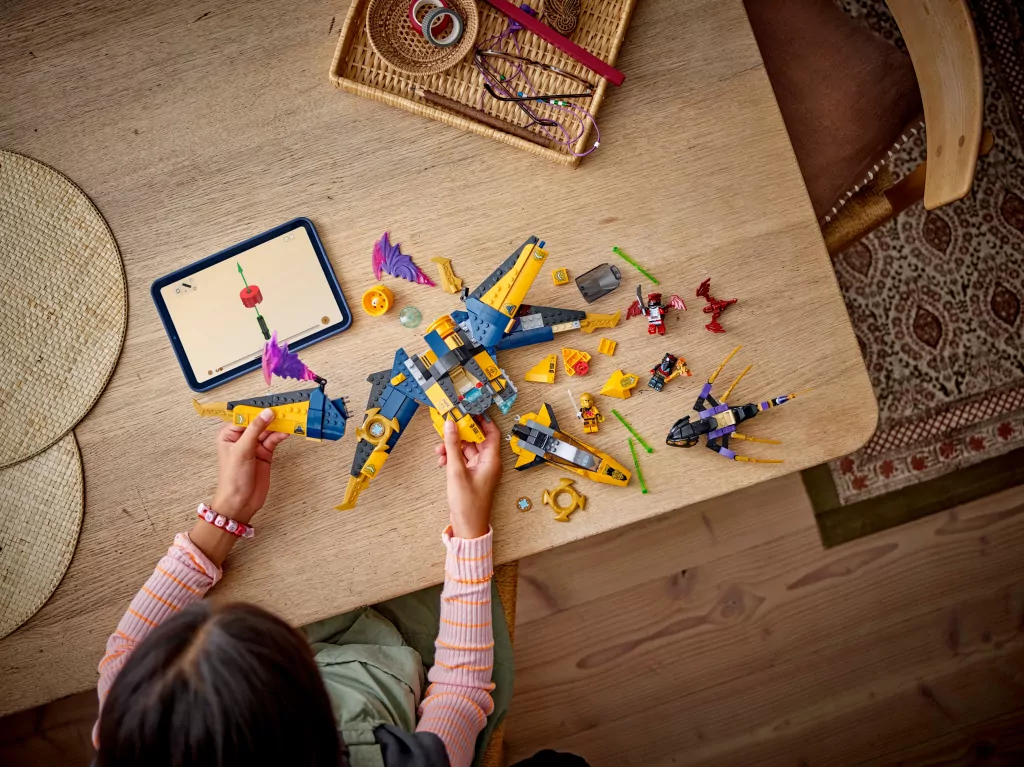 LEGO® Ras i burzowy superodrzutowiec Arina 71833 - tantis.pl