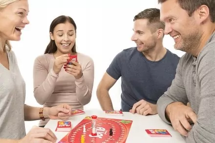 Alias Original. Gra, przy której ludzie zaczynają mówić - tantis.pl