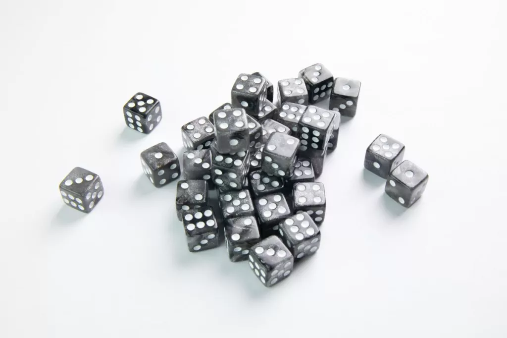 Gamegenic: Galaxy Series - D6 Dice Set (12 mm) - Moon - tantis.pl